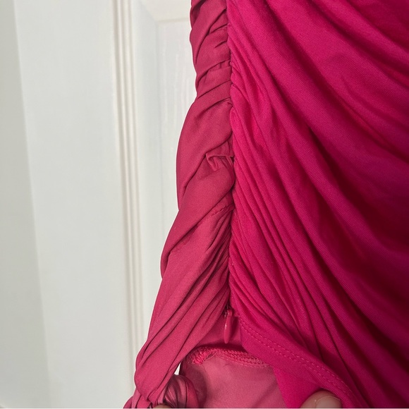 Dolan Ruched One Shoulder Top - Picture 12 of 14